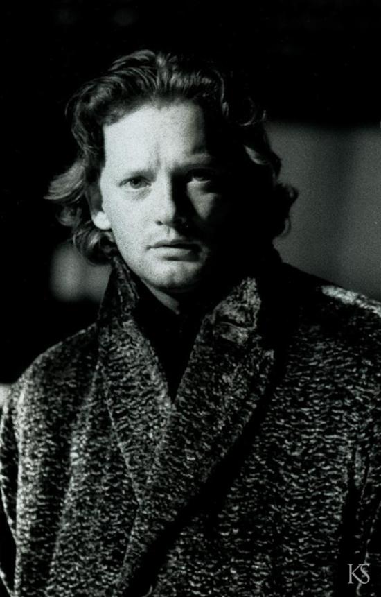 Douglas Henshall